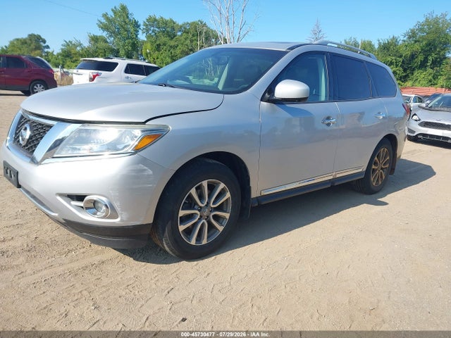 2015 Nissan Pathfinder Sl მანქანა იყიდება აუქციონზე, vin: 5N1AR2MM4FC713179, აუქციონის ნომერი: 45730477