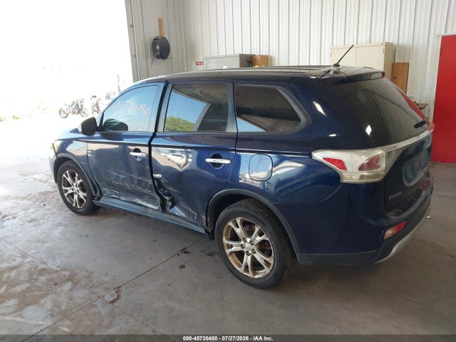 Продажа на аукционе авто 2015 Mitsubishi Outlander Se, vin: JA4AZ3A35FZ001602, номер лота: 45730480