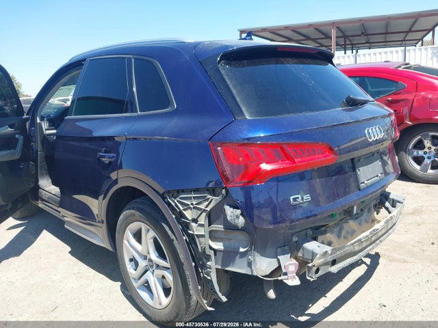 WA1ANAFY4J2017425 Audi Q5 2.0t Premium/2.0t Tech Premium