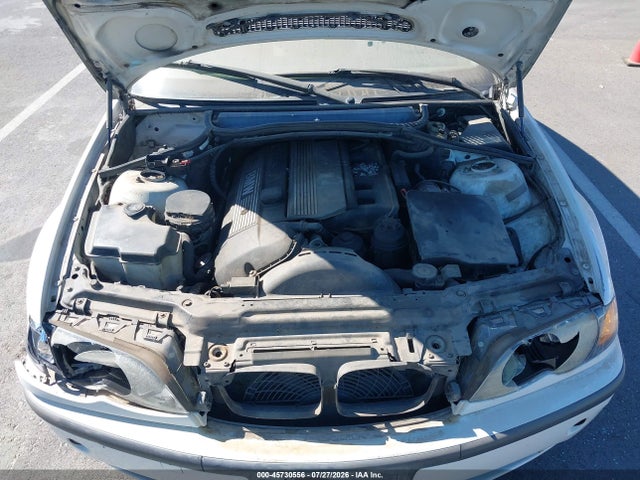 2003 Bmw 325i მანქანა იყიდება აუქციონზე, vin: WBAET37423NJ24587, აუქციონის ნომერი: 45730556