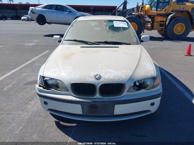 2003 Bmw 325i მანქანა იყიდება აუქციონზე, vin: WBAET37423NJ24587, აუქციონის ნომერი: 45730556