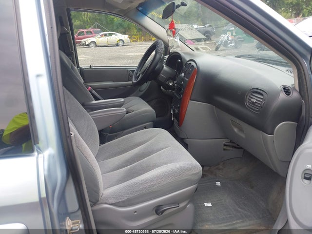 45730558 :رقم المزاد ، 1C4GP45R05B282466 vin ، 2005 Chrysler Town & Country مزاد بيع