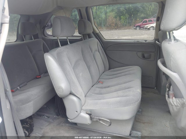 45730558 :رقم المزاد ، 1C4GP45R05B282466 vin ، 2005 Chrysler Town & Country مزاد بيع