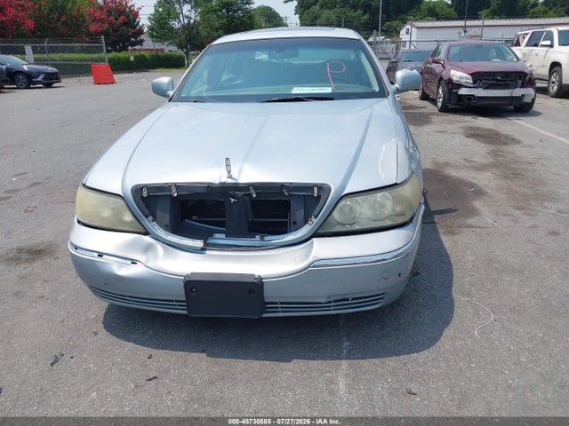 Aukcja sprzedaży 2006 Lincoln Town Car Signature Limited, vin: 1LNHM82V86Y636041, numer aukcji: 45730585