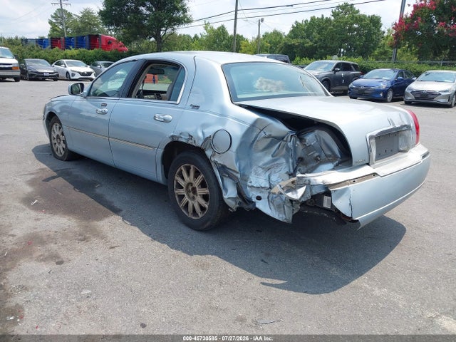 Aukcja sprzedaży 2006 Lincoln Town Car Signature Limited, vin: 1LNHM82V86Y636041, numer aukcji: 45730585