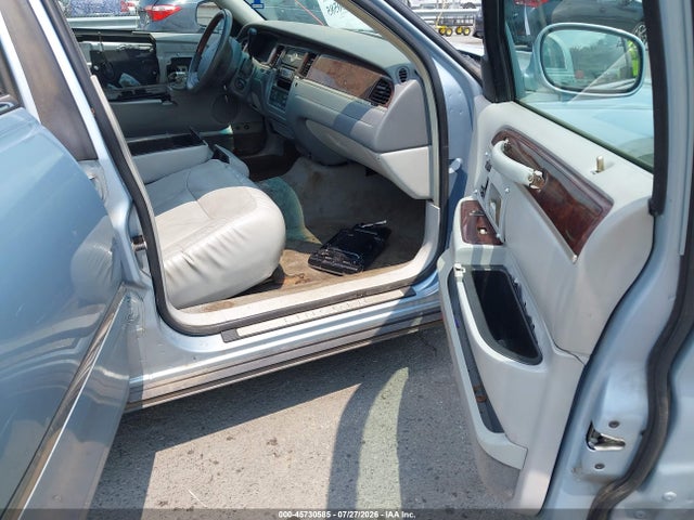 Aukcja sprzedaży 2006 Lincoln Town Car Signature Limited, vin: 1LNHM82V86Y636041, numer aukcji: 45730585