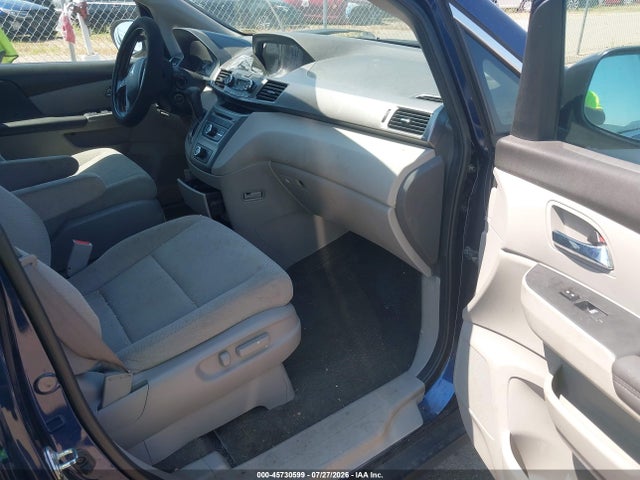 Продажа на аукционе авто 2015 Honda Odyssey Lx, vin: 5FNRL5H23FB124369, номер лота: 45730599