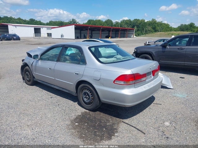 45730642 :رقم المزاد ، 1HGCG66522A168056 vin ، 2002 Honda Accord 2.3 Lx مزاد بيع