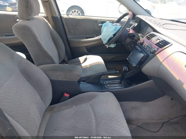 45730642 :رقم المزاد ، 1HGCG66522A168056 vin ، 2002 Honda Accord 2.3 Lx مزاد بيع
