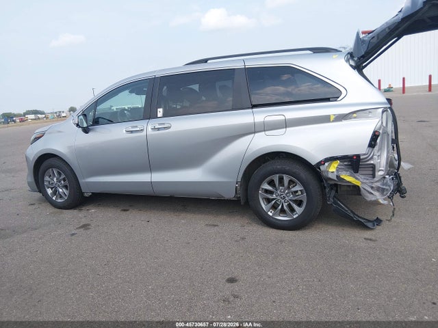 Продажа на аукционе авто 2024 Toyota Sienna Xle, vin: 5TDYSKFC0RS149738, номер лота: 45730657