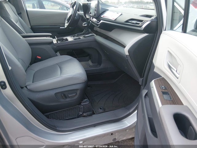 Продажа на аукционе авто 2024 Toyota Sienna Xle, vin: 5TDYSKFC0RS149738, номер лота: 45730657
