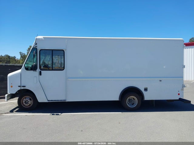 Ford E-350 Stripped 2016 1FC3E3KSXGDC55367 Image 15