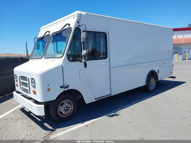Ford E-350 Stripped 2016 1FC3E3KSXGDC55367 Image 2