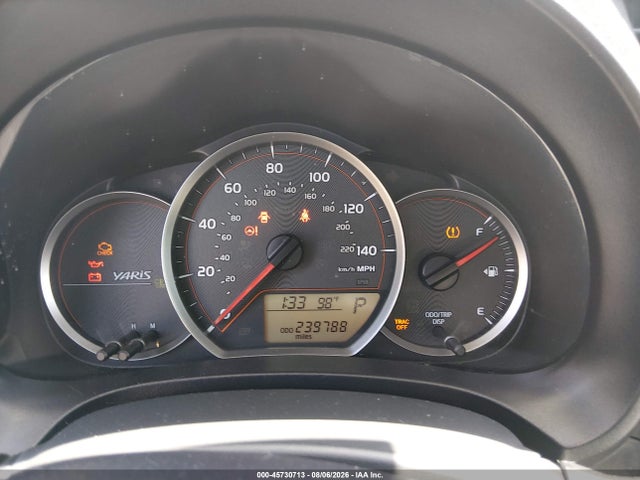 2013 Toyota Yaris L მანქანა იყიდება აუქციონზე, vin: JTDKTUD35DD564267, აუქციონის ნომერი: 45730713