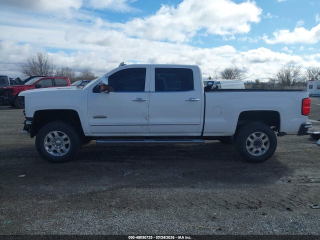 2015 Chevrolet Silverado 3500hd High Country მანქანა იყიდება აუქციონზე, vin: 1GC4K1E88FF605521, აუქციონის ნომერი: 45730723