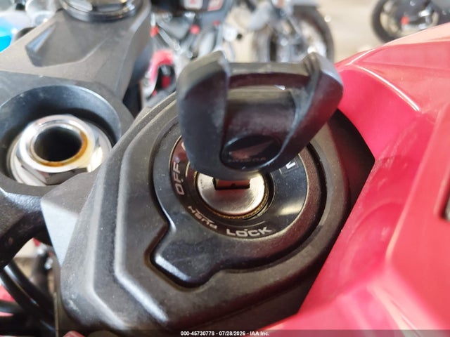 Honda CBR650 R 2024 MLHRH155XR5000630 Image 11