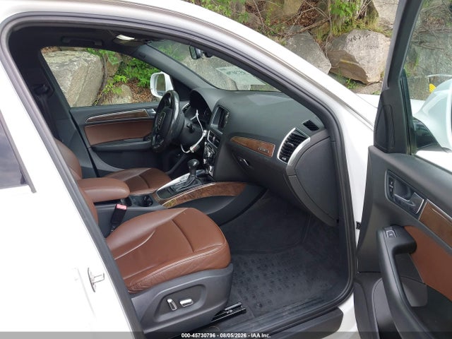 Auction sale of the 2016 Audi Q5 2.0t Premium, vin: WA1C2AFP2GA047529, lot number: 45730796