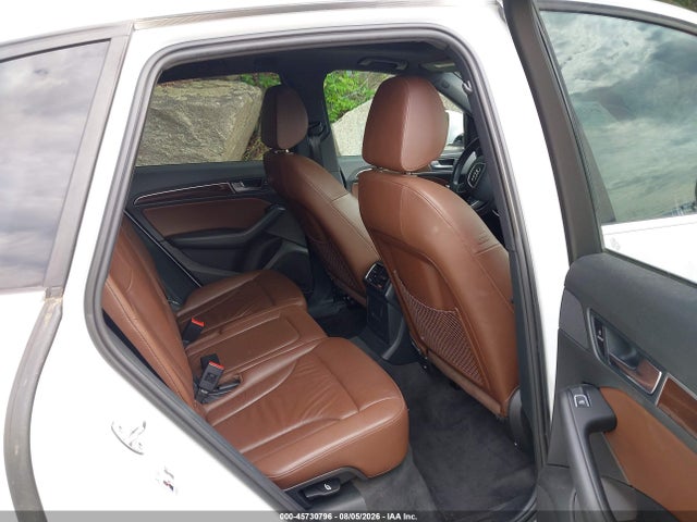 Auction sale of the 2016 Audi Q5 2.0t Premium, vin: WA1C2AFP2GA047529, lot number: 45730796
