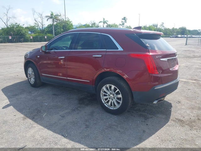 45730801 :رقم المزاد ، 1GYKNARSXHZ218808 vin ، 2017 Cadillac Xt5 Standard مزاد بيع