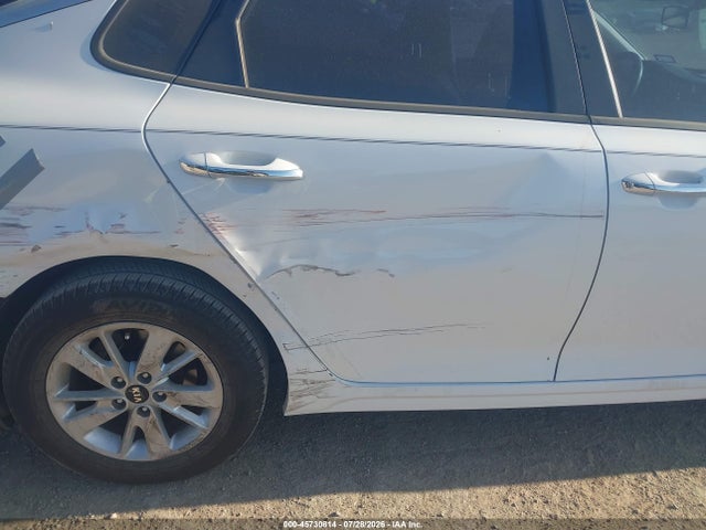 45730814 :رقم المزاد ، KNAGT4L34H5137893 vin ، 2017 Kia Optima Lx مزاد بيع