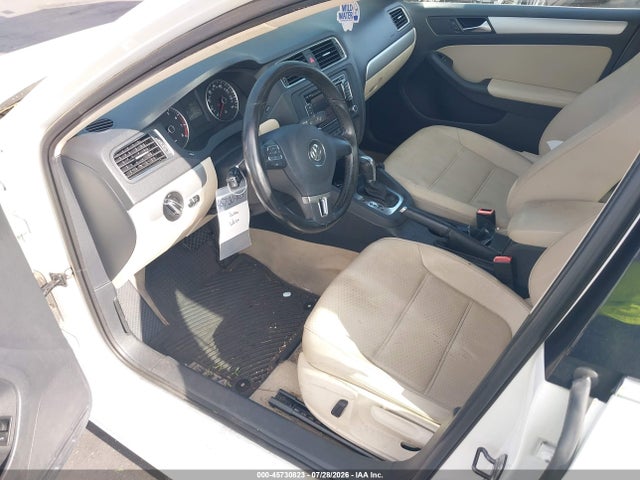 Продажа на аукционе авто 2013 Volkswagen Jetta 2.5l Se, vin: 3VWDP7AJ6DM253627, номер лота: 45730823