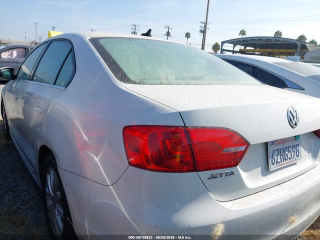 Продажа на аукционе авто 2013 Volkswagen Jetta 2.5l Se, vin: 3VWDP7AJ6DM253627, номер лота: 45730823