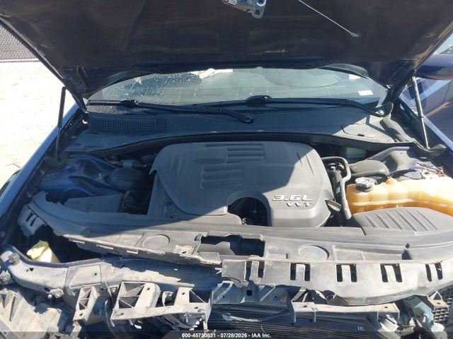 45730831 :رقم المزاد ، 2C3CCAAG5EH125296 vin ، 2014 Chrysler 300 مزاد بيع