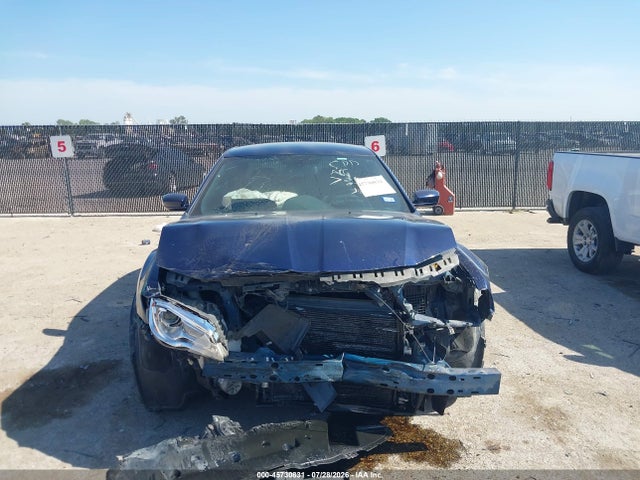 45730831 :رقم المزاد ، 2C3CCAAG5EH125296 vin ، 2014 Chrysler 300 مزاد بيع