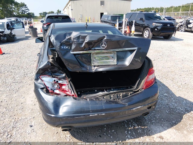 45730878 :رقم المزاد ، WDDGF5EB5AF475684 vin ، 2010 Mercedes-benz C 300 Luxury/sport مزاد بيع