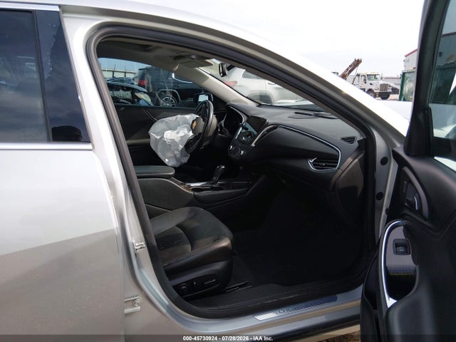 45730924 :رقم المزاد ، 1G1ZE5SX3LF033505 vin ، 2020 Chevrolet Malibu Fwd Premier مزاد بيع
