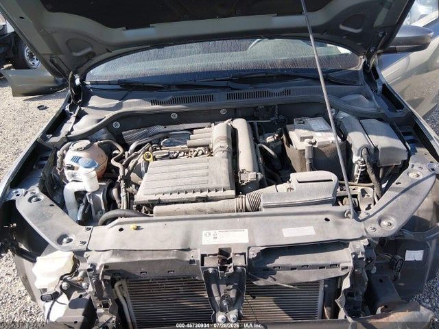 45730934 :رقم المزاد ، 3VW167AJ9JM232563 vin ، 2018 Volkswagen Jetta 1.4t S مزاد بيع
