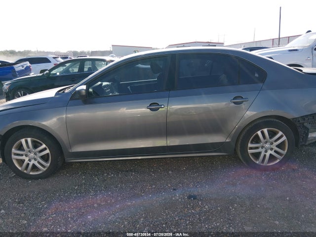 45730934 :رقم المزاد ، 3VW167AJ9JM232563 vin ، 2018 Volkswagen Jetta 1.4t S مزاد بيع