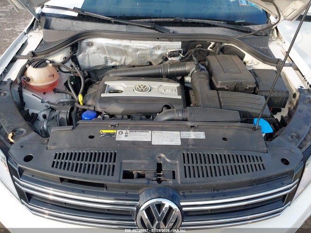 WVGBV7AX6FW116013 Volkswagen TIGUAN SE