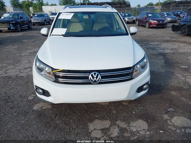 WVGBV7AX6FW116013 Volkswagen TIGUAN SE