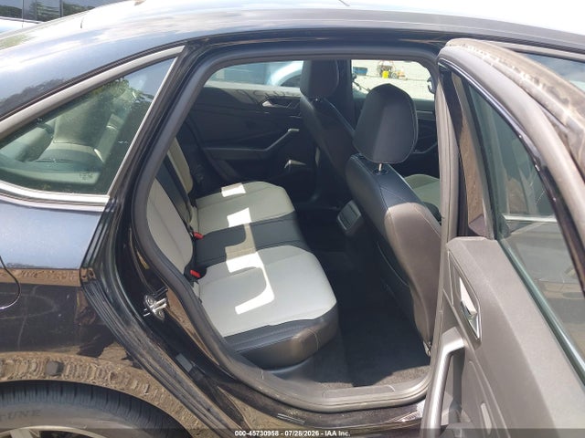 2019 Volkswagen Jetta 1.4t R-line/1.4t S/1.4t Se მანქანა იყიდება აუქციონზე, vin: 3VWC57BU0KM270687, აუქციონის ნომერი: 45730958