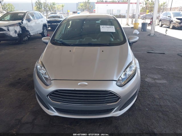 Ford FIESTA SE 2018 3FADP4BJ0JM124977 Image 12