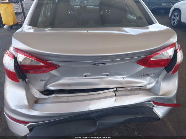 Ford FIESTA SE 2018 3FADP4BJ0JM124977 Image 6