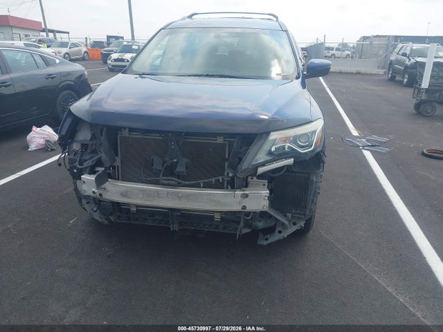 Продаж на аукціоні авто 2018 Nissan Pathfinder S, vin: 5N1DR2MN2JC612608, номер лоту: 45730997