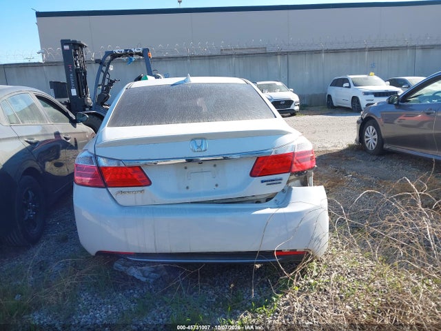 1HGCR6F73FA003229 Honda Accord Hybrid Touring