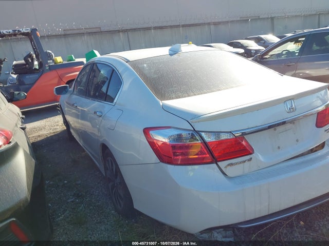 1HGCR6F73FA003229 Honda Accord Hybrid Touring