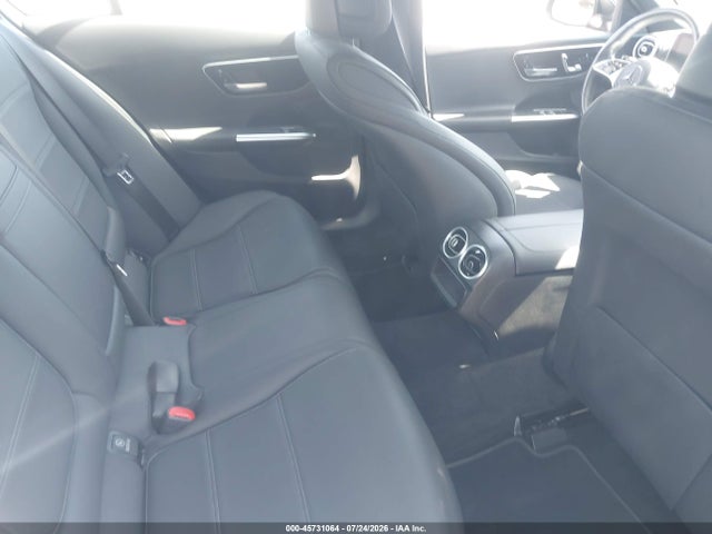 2024 Mercedes-benz C 300 მანქანა იყიდება აუქციონზე, vin: W1KAF4GB4RR225778, აუქციონის ნომერი: 45731064