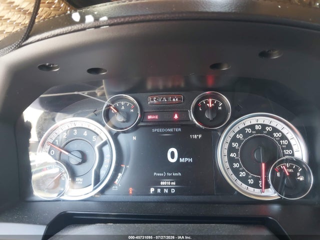 Auction sale of the 2018 Ram 2500 Laramie  4x4 6'4 Box, vin: 3C6UR5FL8JG269311, lot number: 45731095