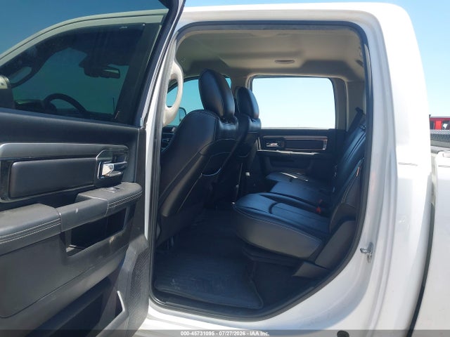 Auction sale of the 2018 Ram 2500 Laramie  4x4 6'4 Box, vin: 3C6UR5FL8JG269311, lot number: 45731095