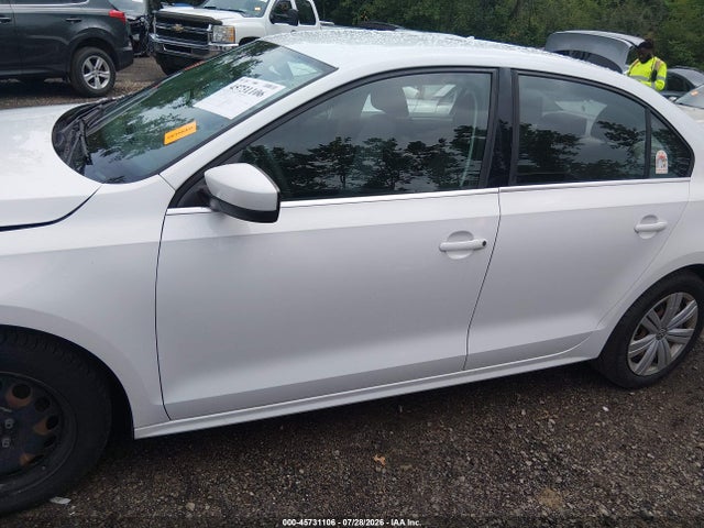 Продажа на аукционе авто 2017 Volkswagen Jetta 1.4t S, vin: 3VW167AJ5HM364813, номер лота: 45731106