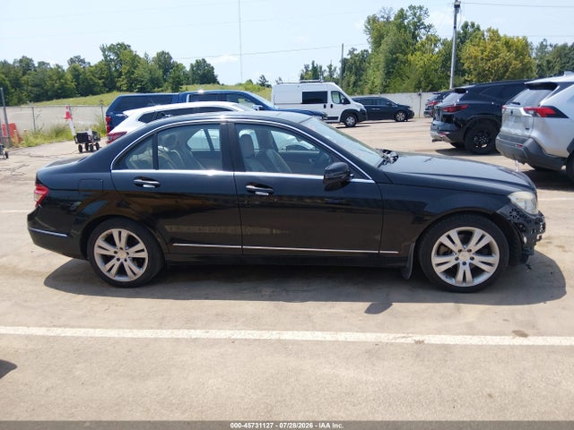 45731127 :رقم المزاد ، WDDGF5EBXBR158774 vin ، 2011 Mercedes-benz C 300 Luxury/sport مزاد بيع