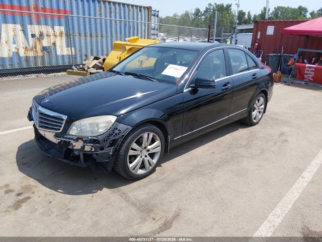 45731127 :رقم المزاد ، WDDGF5EBXBR158774 vin ، 2011 Mercedes-benz C 300 Luxury/sport مزاد بيع