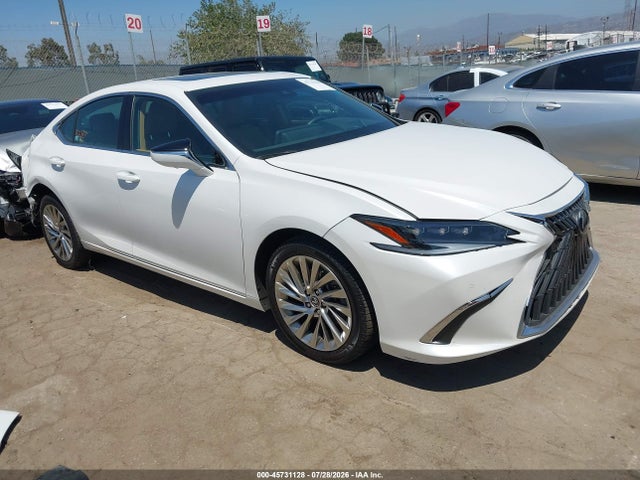 Lexus Es 300h Ultra Luxury 2023 58AFA1C11PU033405 Image 1
