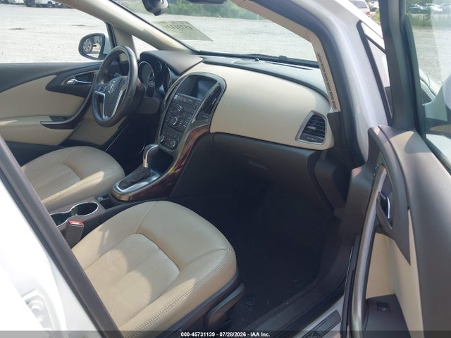 Продаж на аукціоні авто 2015 Buick Verano, vin: 1G4PS5SK7F4196763, номер лоту: 45731139