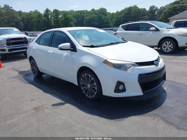 45731198 :رقم المزاد ، 2T1BURHE3FC372612 vin ، 2015 Toyota Corolla S Plus مزاد بيع
