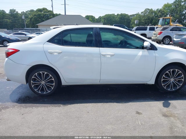 45731198 :رقم المزاد ، 2T1BURHE3FC372612 vin ، 2015 Toyota Corolla S Plus مزاد بيع